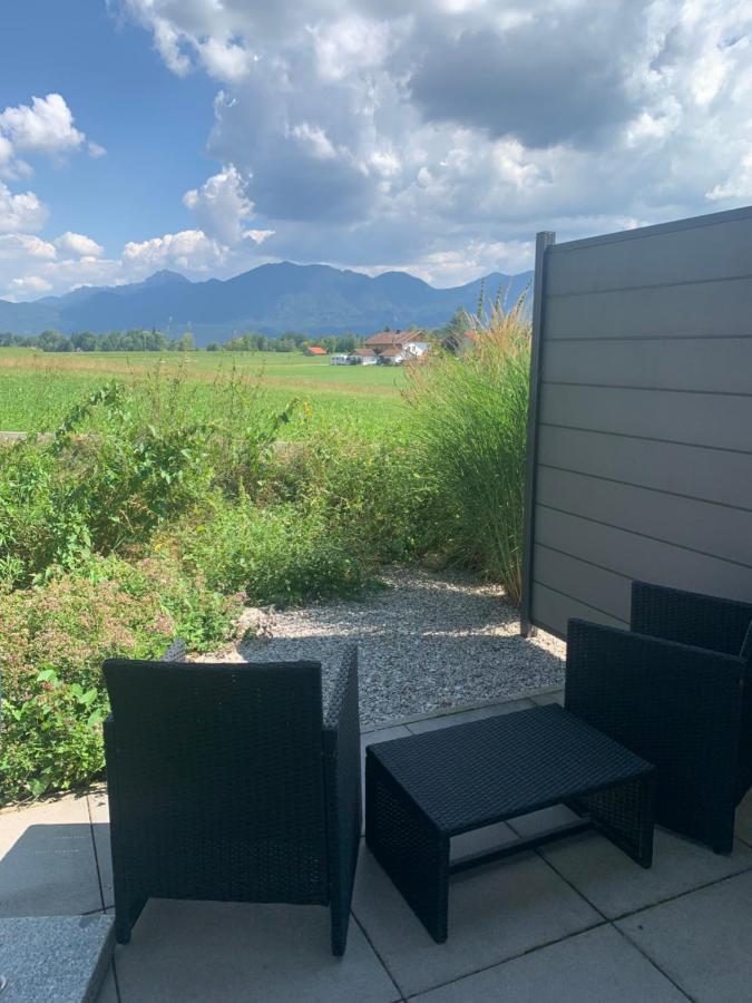 Studio Mit Alpenblick Grossweil Exterior foto